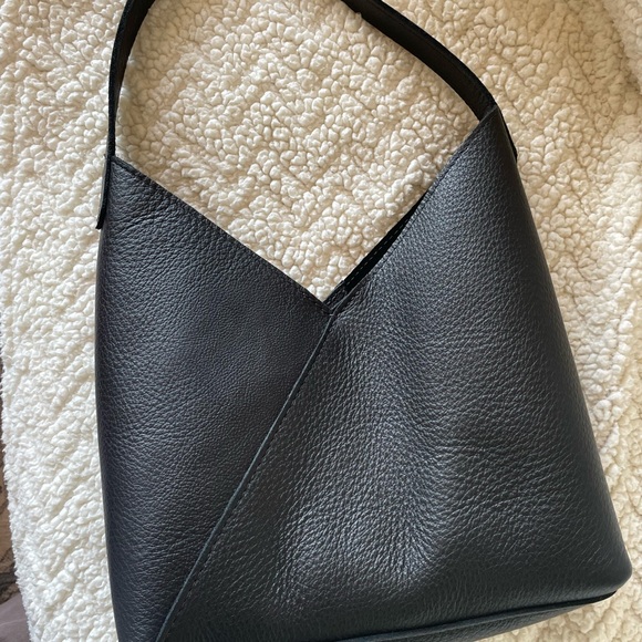 Black Pebbled Leather Women's Bag - Picture 2 of 12